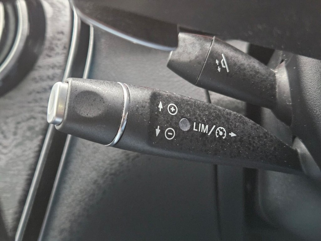 Used Mercedes-Benz GLC 2018 for sale - 76867748: Photo 28