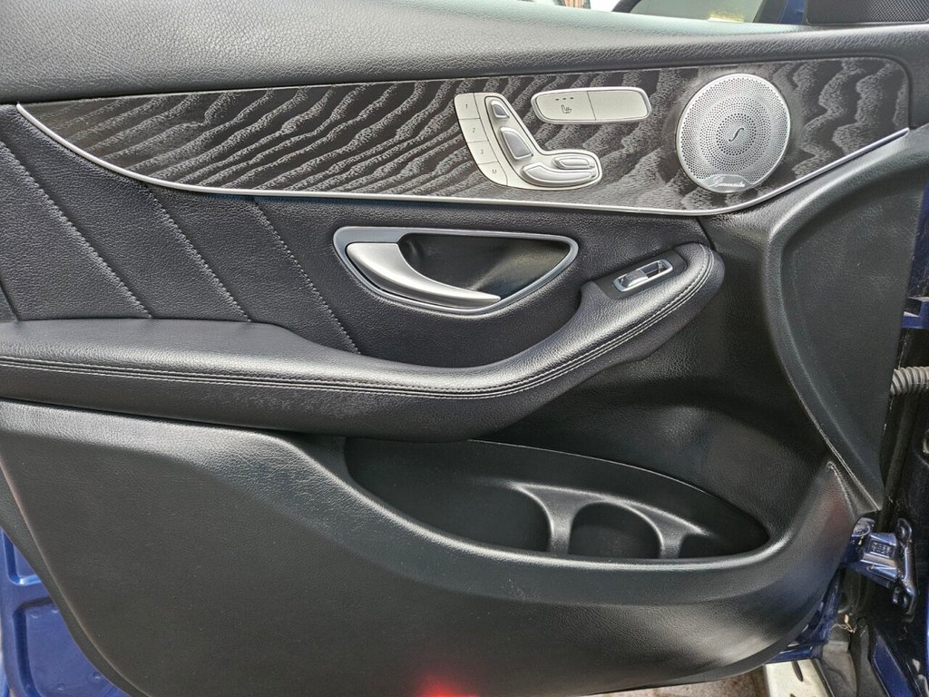 Used Mercedes-Benz GLC 2018 for sale - 76867748: Photo 39