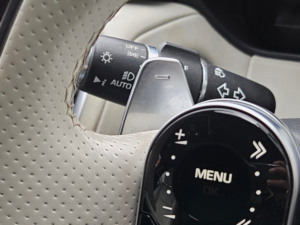 Used Land Rover Range Rover Velar 2017 for sale - 77571433: Photo 35