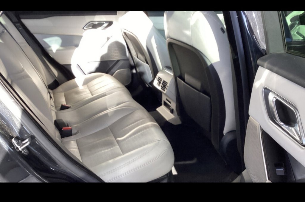 Used Land Rover Range Rover Velar 2017 for sale - 77571433: Photo 8