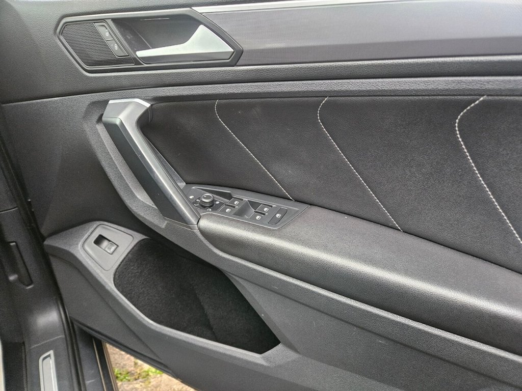 Used Volkswagen Tiguan 2019 for sale - 77780347: Photo 42