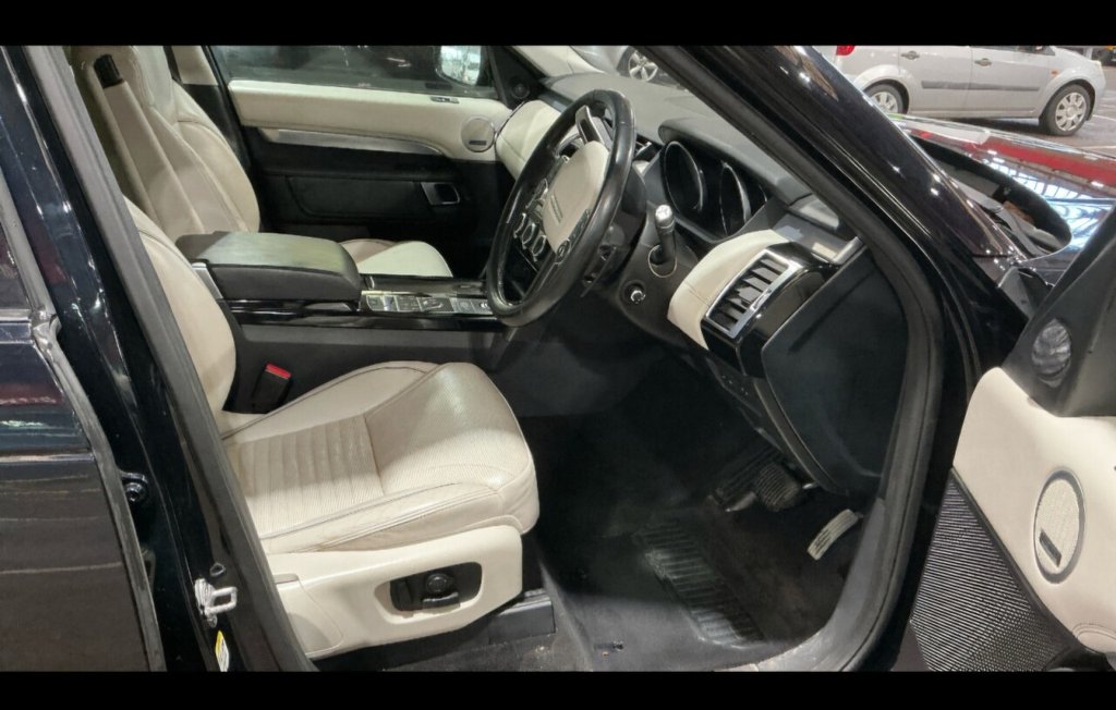 Used Land Rover Discovery 2017 for sale - 77891006: Photo 11