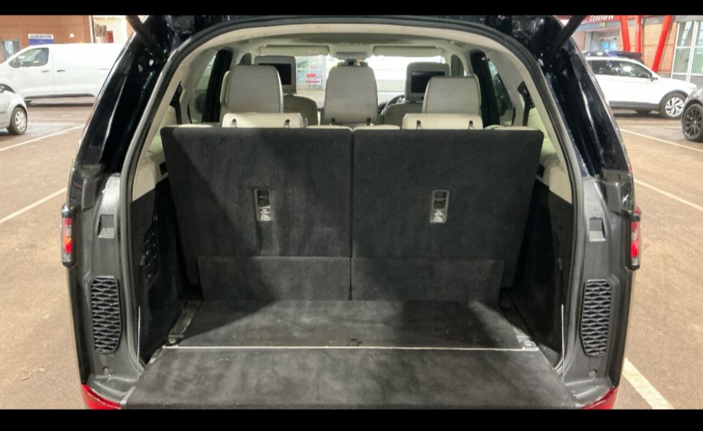 Used Land Rover Discovery 2017 for sale - 77891006: Photo 12