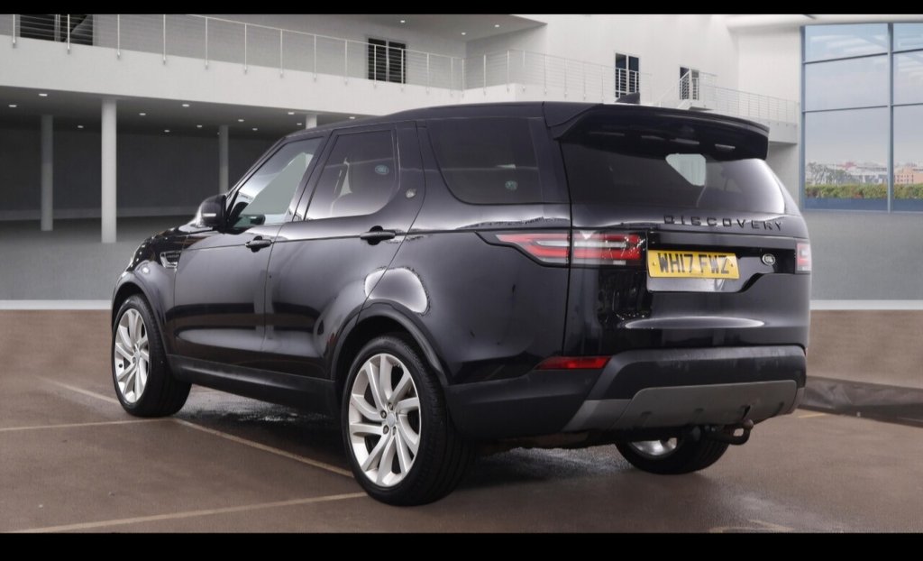 Used Land Rover Discovery 2017 for sale - 77891006: Photo 5