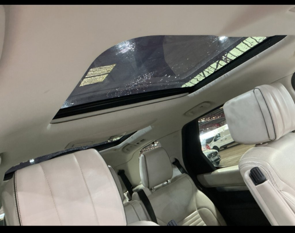 Used Land Rover Discovery 2017 for sale - 77891006: Photo 8