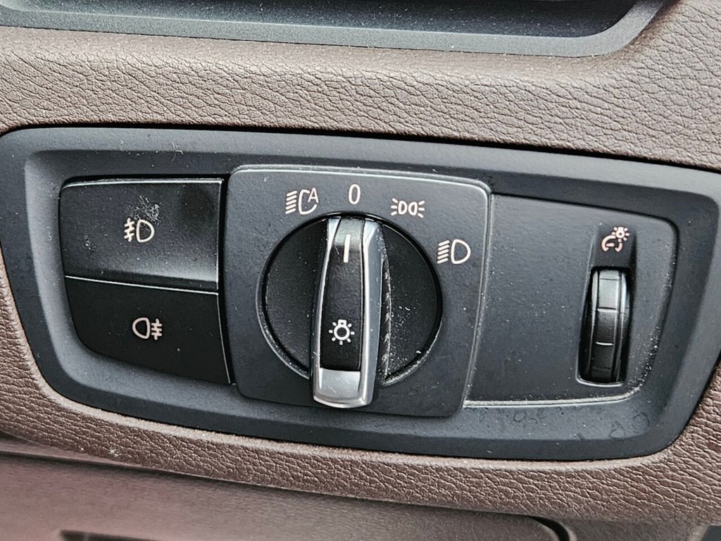 Used BMW X1 2015 for sale - 76867615: Photo 35