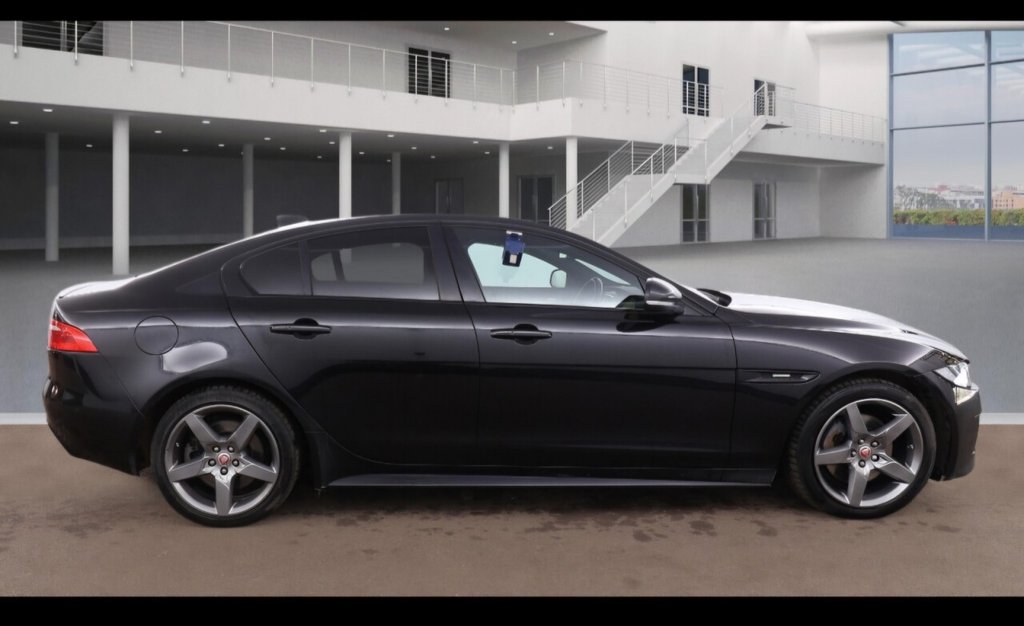 Used Jaguar XE 2017 for sale - 78016773: Photo 5