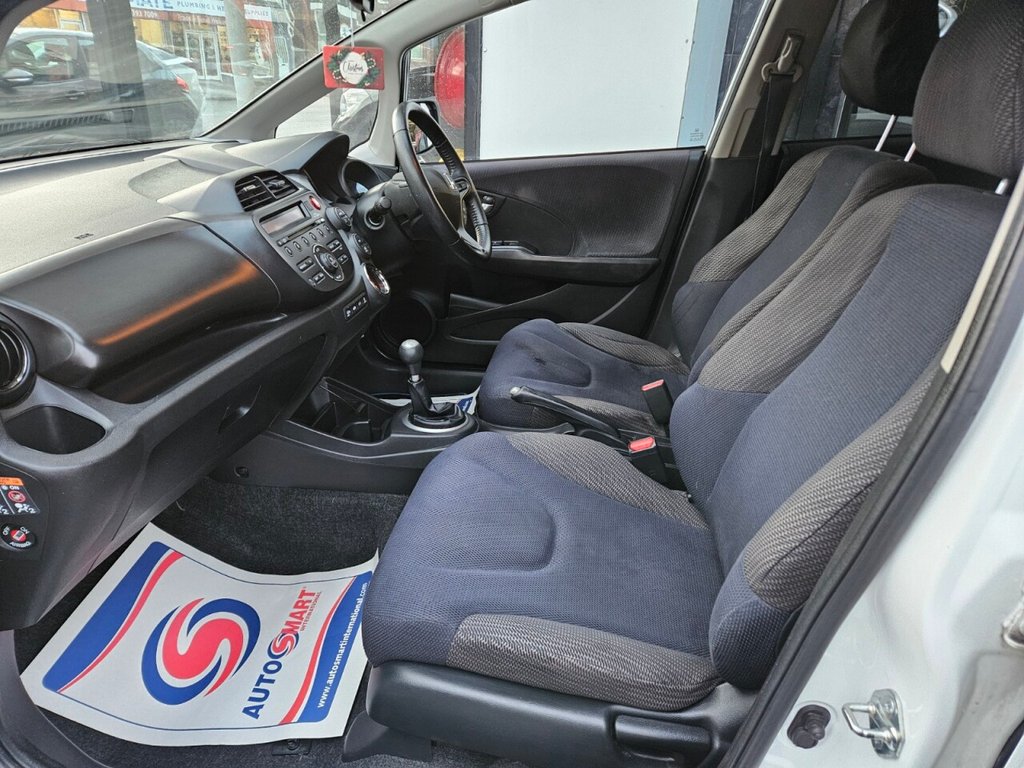 Used Honda Jazz 2013 for sale - 76867613: Photo 17