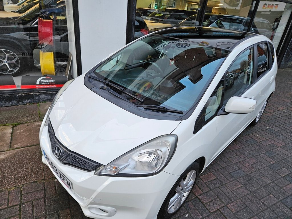 Used Honda Jazz 2013 for sale - 76867613: Photo 19