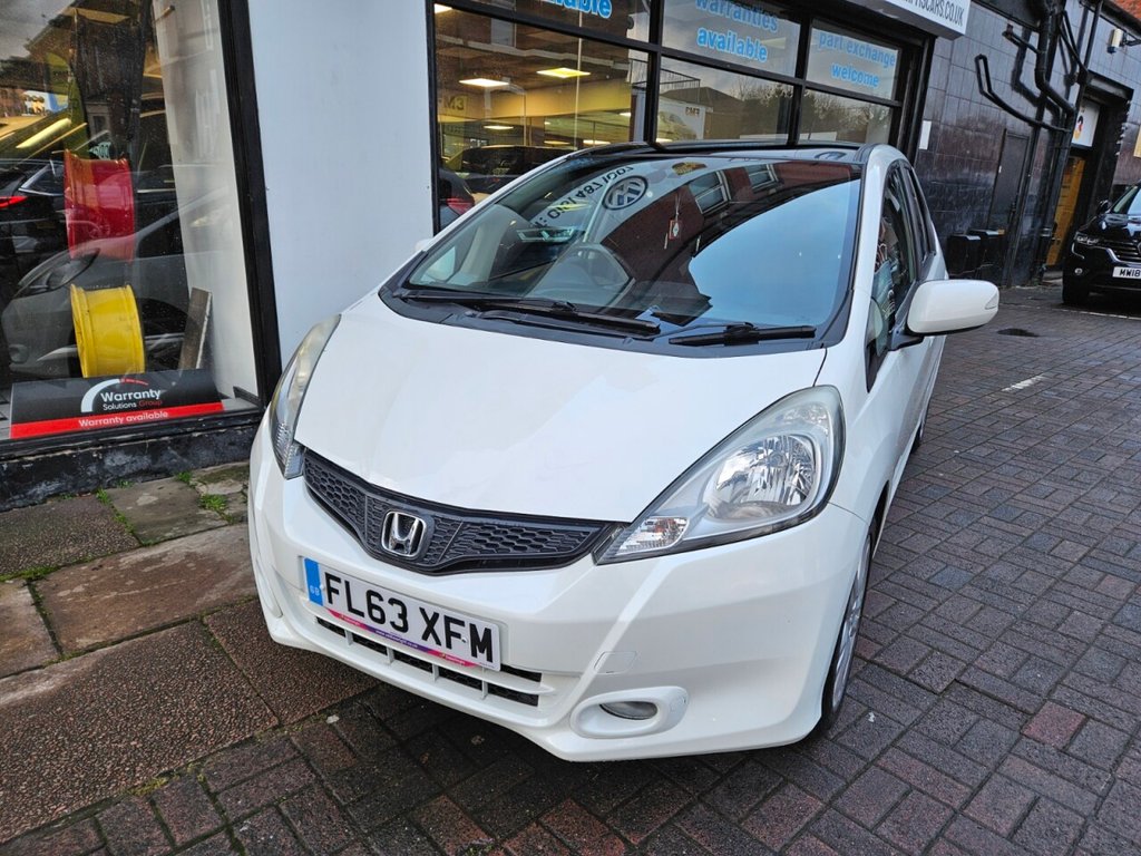 Used Honda Jazz 2013 for sale - 76867613: Photo 22