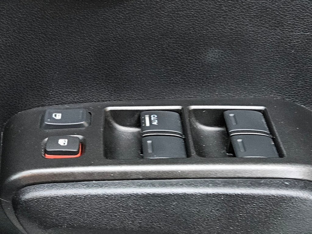 Used Honda Jazz 2013 for sale - 76867613: Photo 25