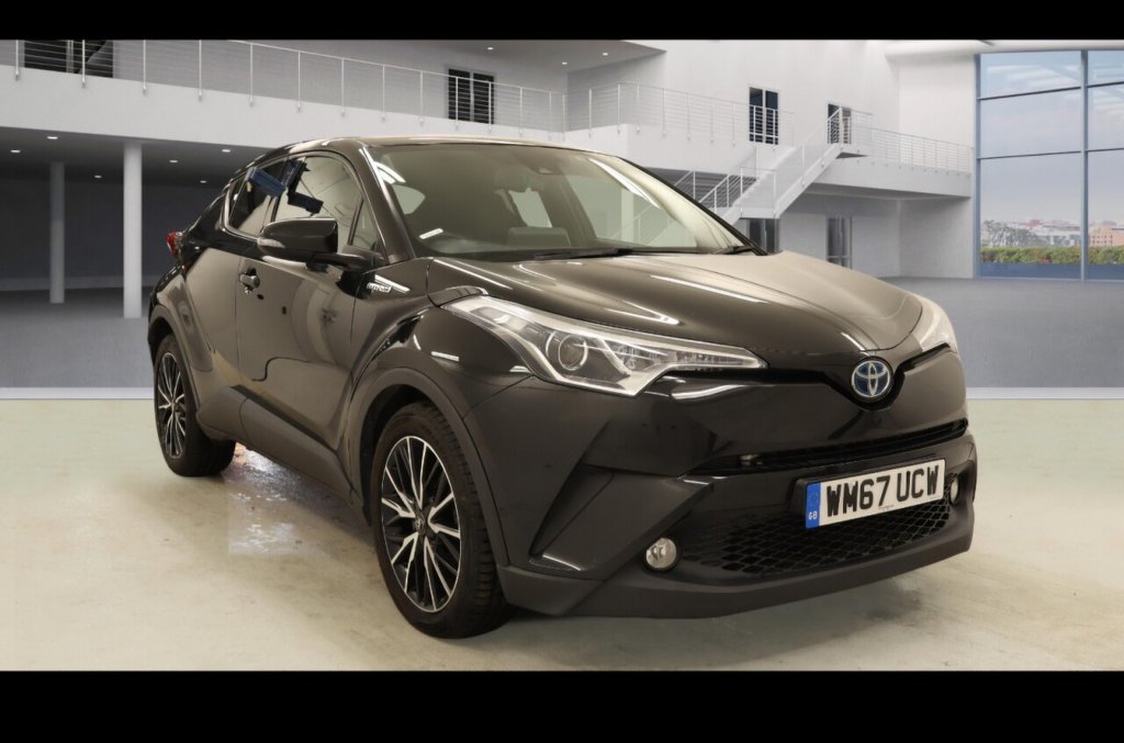 Used Toyota C-HR 2018 for sale - 77571392: Photo 2