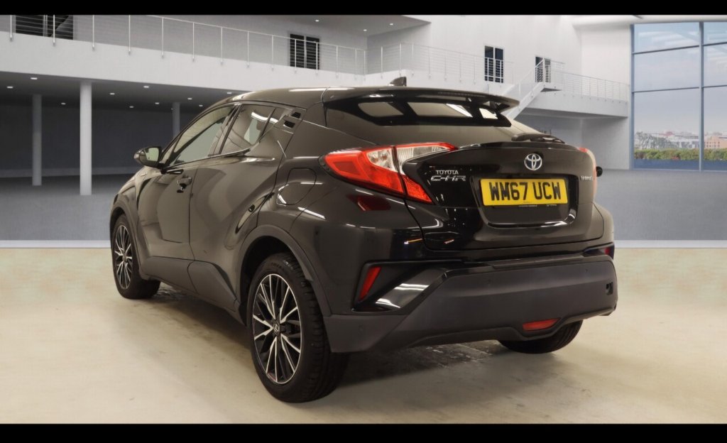 Used Toyota C-HR 2018 for sale - 77571392: Photo 6