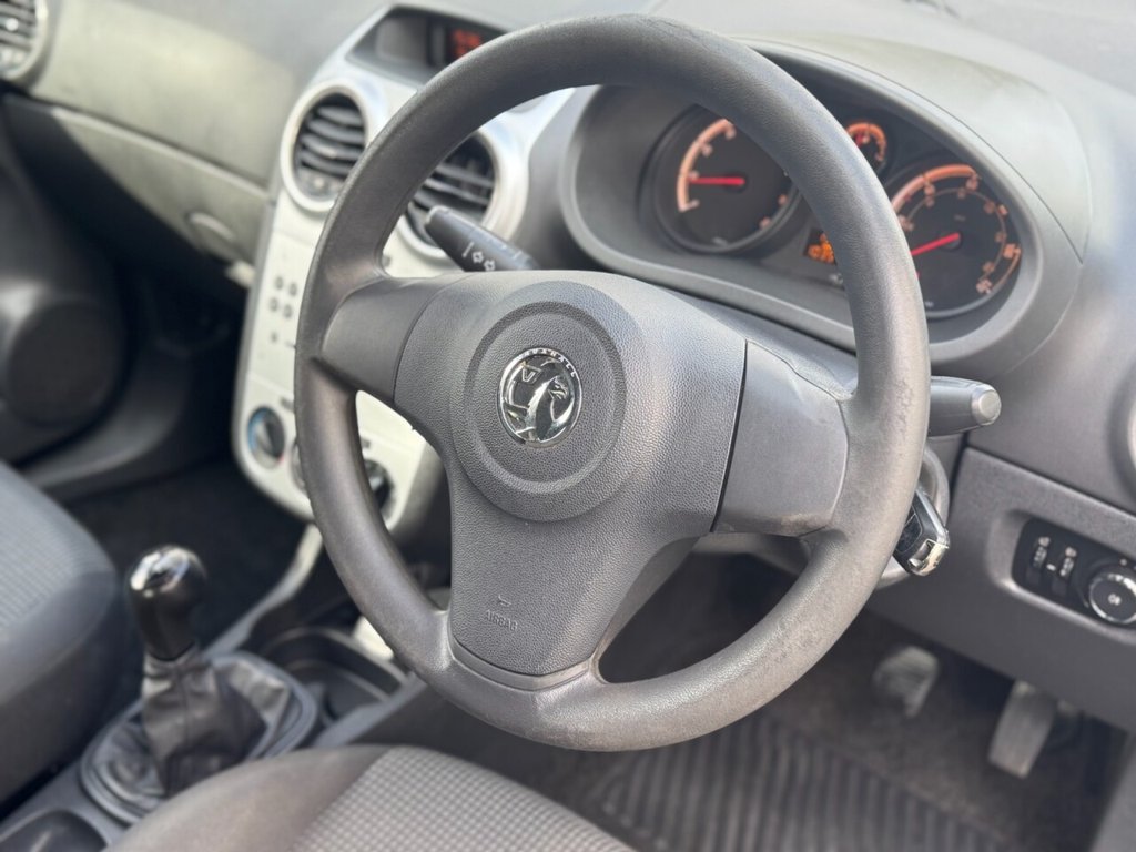 Used Vauxhall Corsa 2014 for sale - 78166864: Photo 2