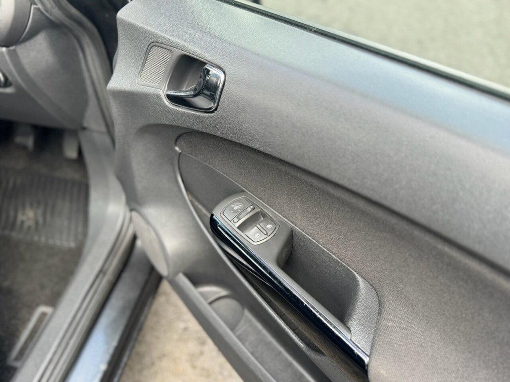 Used Vauxhall Corsa 2014 for sale - 78166864: Photo 34