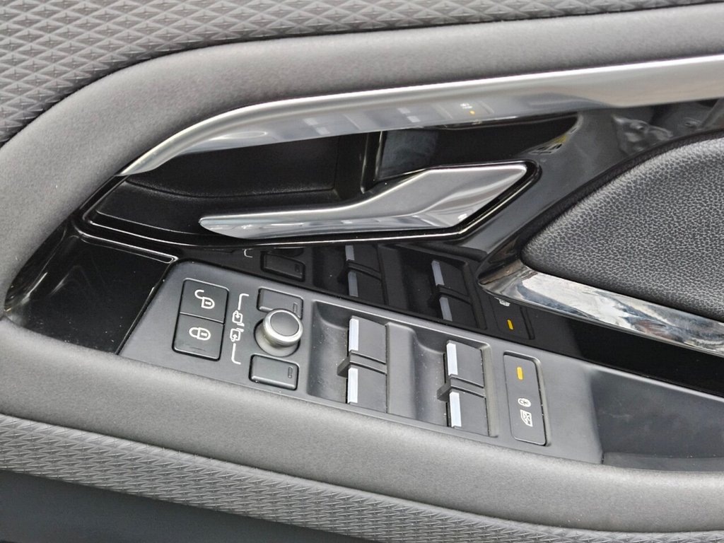 Used Land Rover Range Rover Evoque 2019 for sale - 76867715: Photo 35