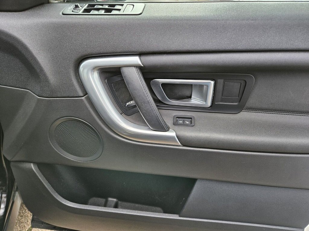 Used Land Rover Discovery Sport 2019 for sale - 76867222: Photo 43