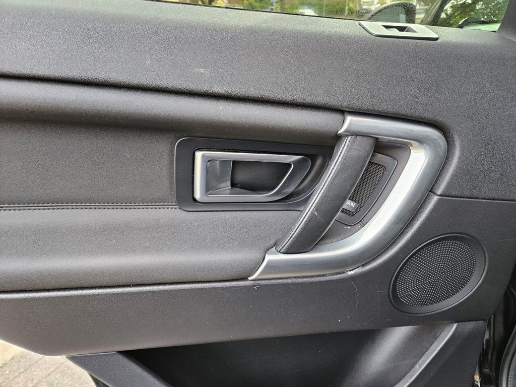 Used Land Rover Discovery Sport 2019 for sale - 76867222: Photo 45