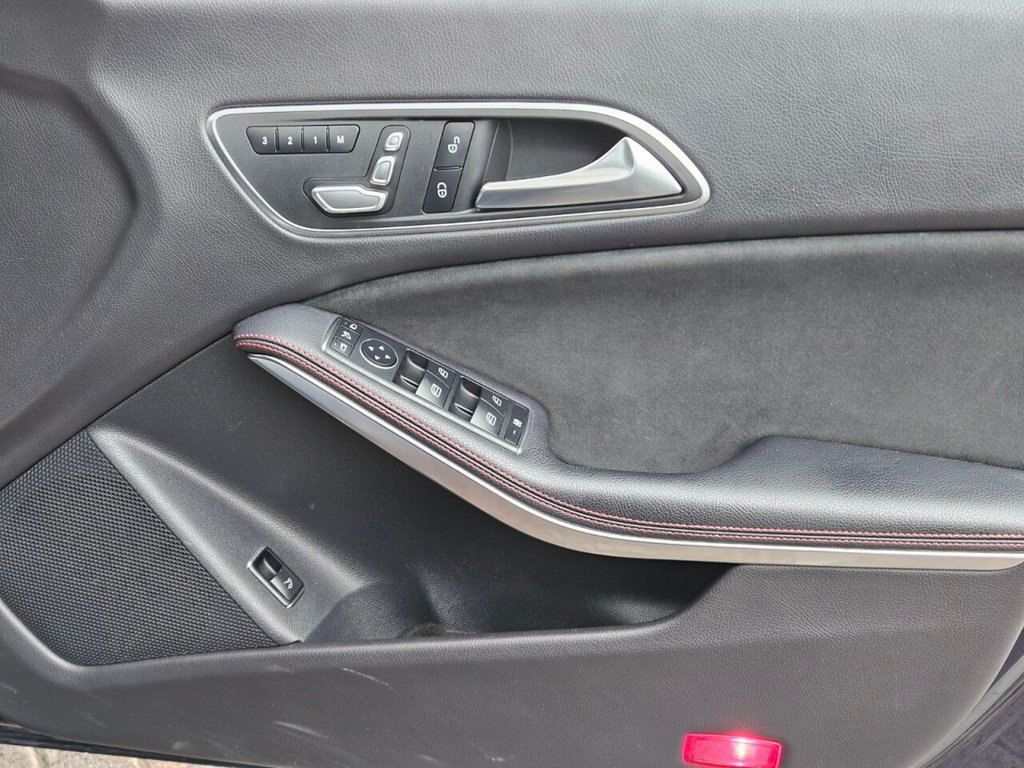 Used Mercedes-Benz CLA 2018 for sale - 76867333: Photo 37
