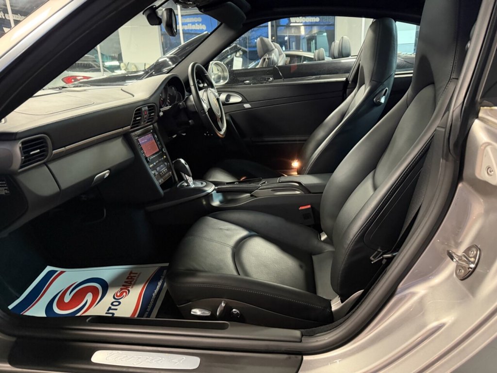 Used Porsche 911 2011 for sale - 77632090: Photo 21