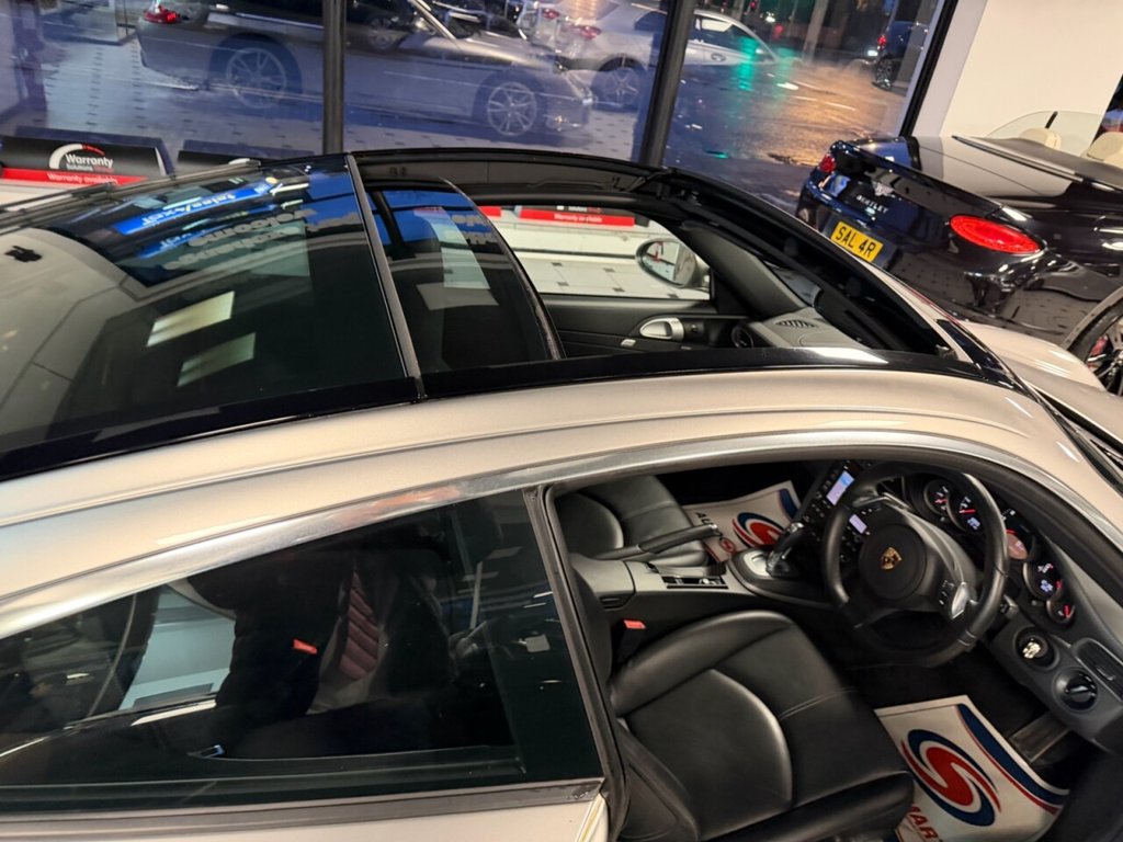 Used Porsche 911 2011 for sale - 77632090: Photo 25