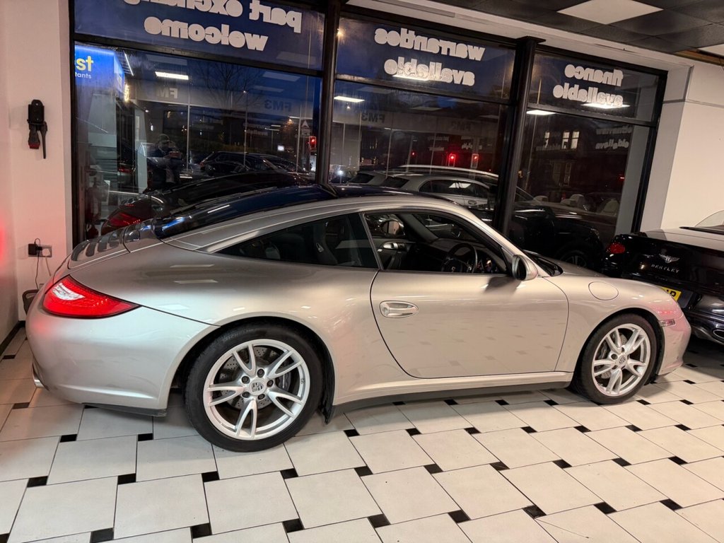 Used Porsche 911 2011 for sale - 77632090: Photo 26