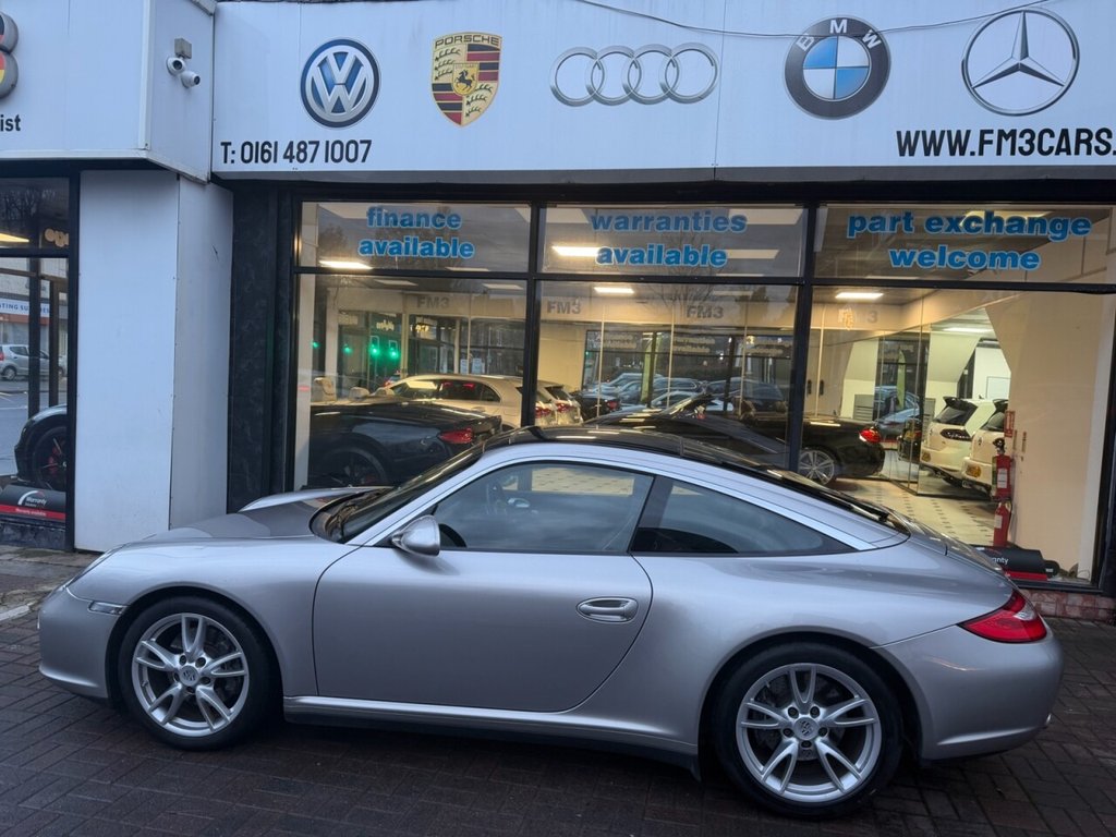 Used Porsche 911 2011 for sale - 77632090: Photo 3