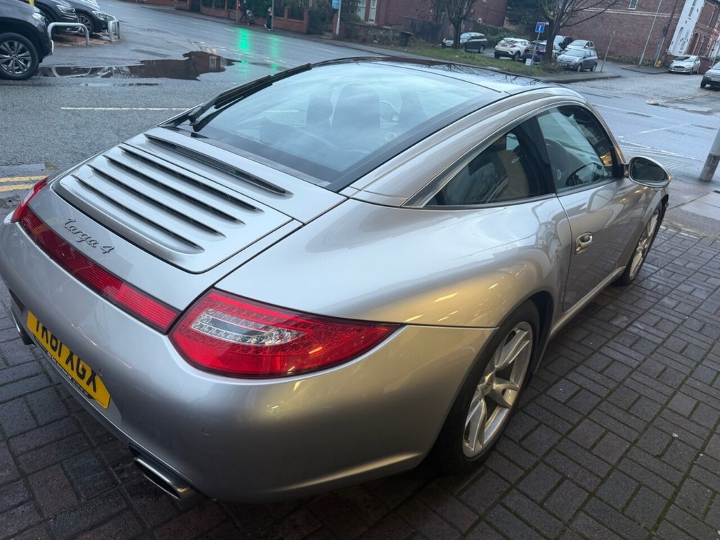 Used Porsche 911 2011 for sale - 77632090: Photo 31