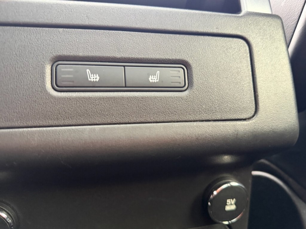 Used Land Rover Discovery 2018 for sale - 78016817: Photo 32