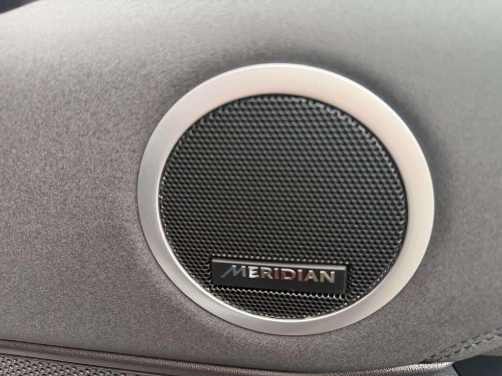 Used Land Rover Discovery 2018 for sale - 78016817: Photo 39