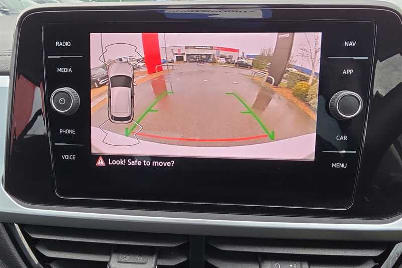 Used Volkswagen T-Roc 2023 for sale - 77726259: Photo 19