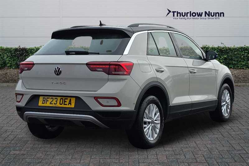 Used Volkswagen T-Roc 2023 for sale - 77726259: Photo 3