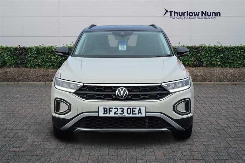 Used Volkswagen T-Roc 2023 for sale - 77726259: Photo 8
