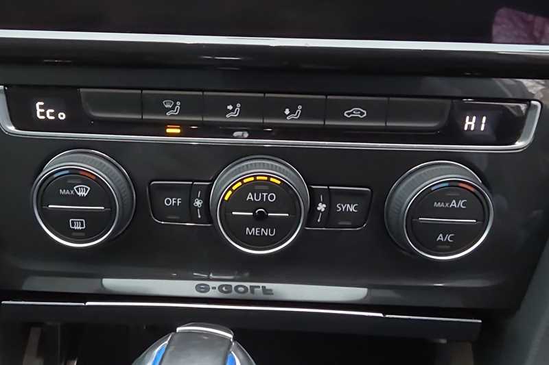 Used Volkswagen Golf 2019 for sale - 77471527: Photo 15