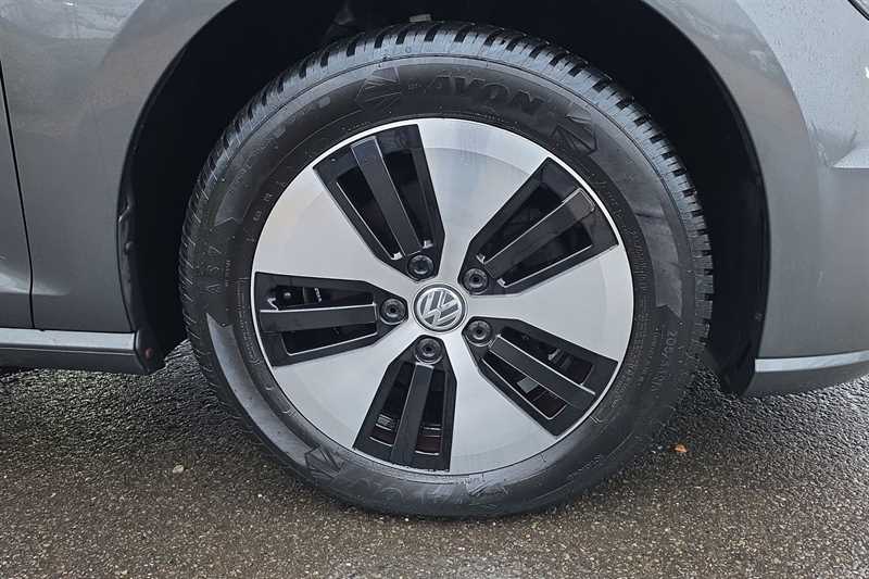 Used Volkswagen Golf 2019 for sale - 77471527: Photo 27