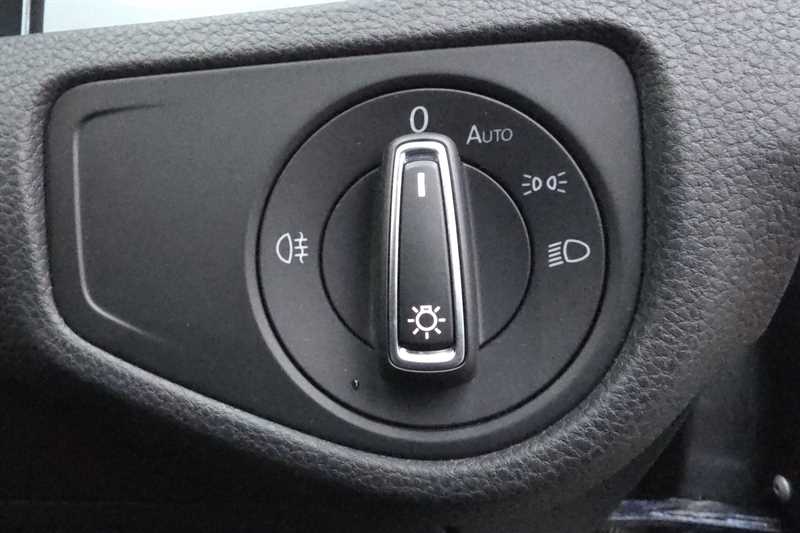 Used Volkswagen Golf 2019 for sale - 77471527: Photo 29