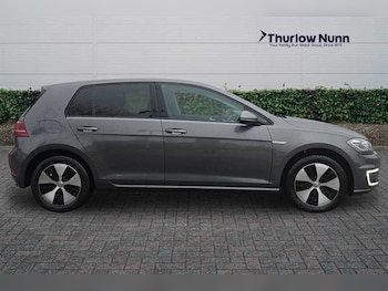 Used Volkswagen Golf 2019 for sale - 77471527: Photo