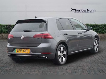 Used Volkswagen Golf 2019 for sale - 77471527: Photo