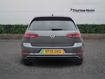 Used Volkswagen Golf 2019 for sale - 77471527: Photo