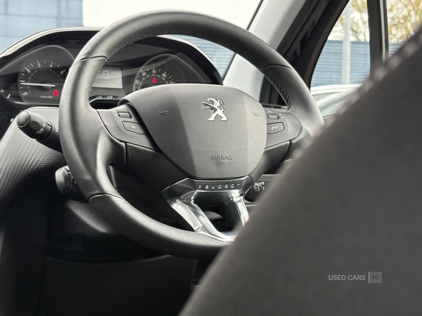 Used Peugeot 208 2018 for sale - 76315304: Photo 44