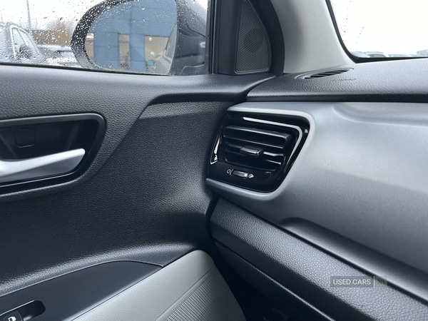 Used Kia Stonic 2019 for sale - 77052582: Photo 21