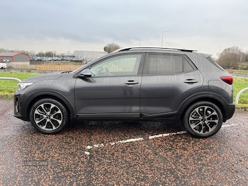 Used Kia Stonic 2019 for sale - 77052582: Photo