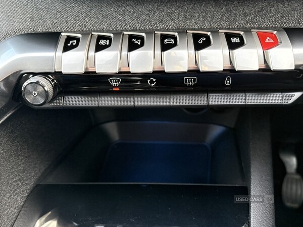 Used Peugeot 3008 2017 for sale - 76597535: Photo 37