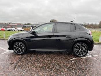 Used Peugeot 208 2023 for sale - 77538917: Photo