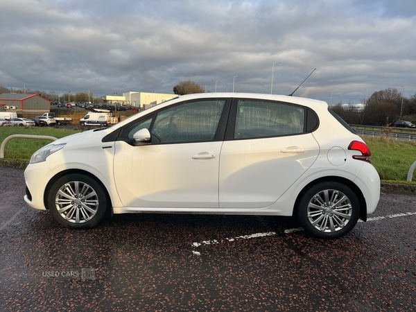 Used Peugeot 208 2018 for sale - 77321177: Photo 3