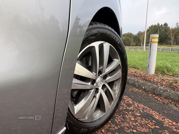 Used Peugeot Traveller 2022 for sale - 76381374: Photo 16