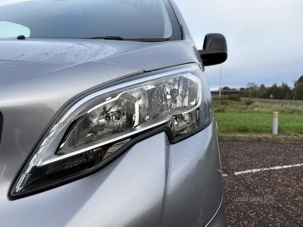 Used Peugeot Traveller 2022 for sale - 76381374: Photo 18