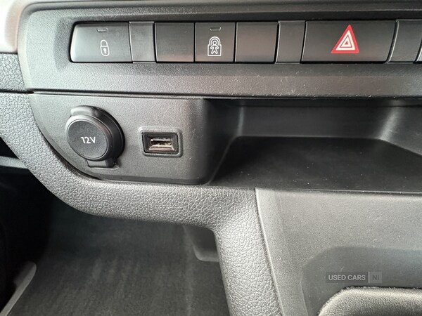 Used Peugeot Traveller 2022 for sale - 76381374: Photo 37