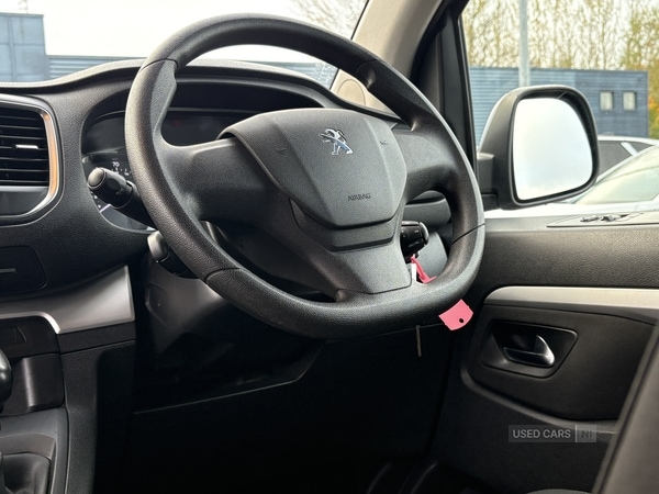 Used Peugeot Traveller 2022 for sale - 76381374: Photo 48