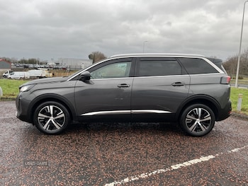 Used Peugeot 5008 2021 for sale - 77332255: Photo